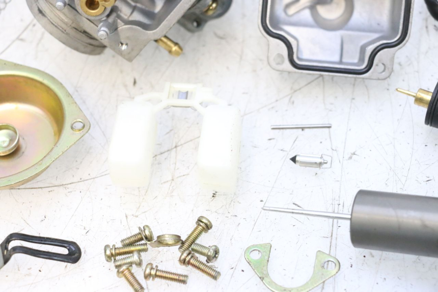 photo de CARBURATEUR KEEWAY MATRIX RX9 125 (2006 - 2007) - Kenmerkende details