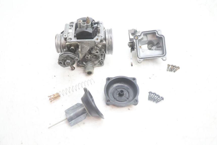 photo de VERGASER PIAGGIO MP3 125 (2006 - 2014) - Markeringen en referenties