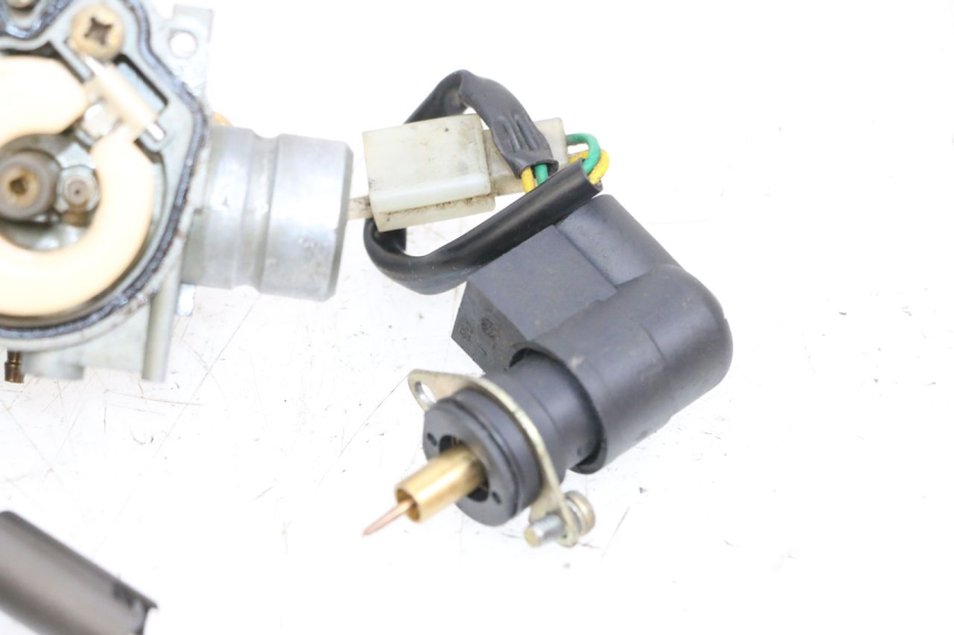 photo de VERGASER YAMAHA NEO'S NEOS 2T 50 (1998 - 2007) - Zoom op componenten