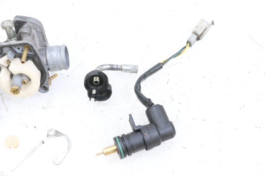 photo de VERGASER PIAGGIO NEW TYPHOON 50 (2018 - 2021) - Zoom op componenten