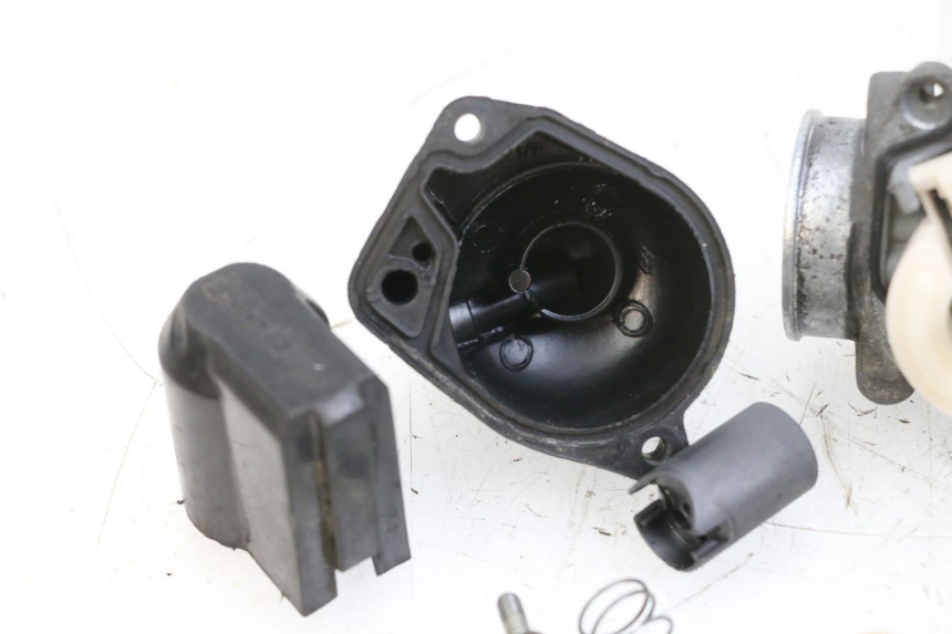 photo de VERGASER PIAGGIO NEW TYPHOON 50 (2018 - 2021) - Visuele inspectie