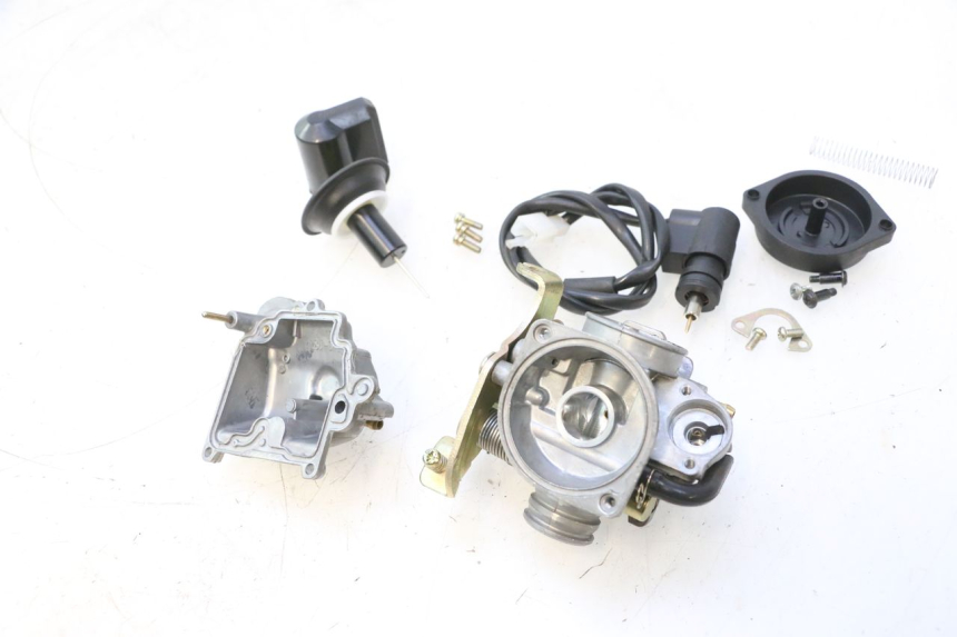 photo de VERGASER JM MOTORS OLDIES 4T 50 (2010 - 2020) - Kenmerkende details