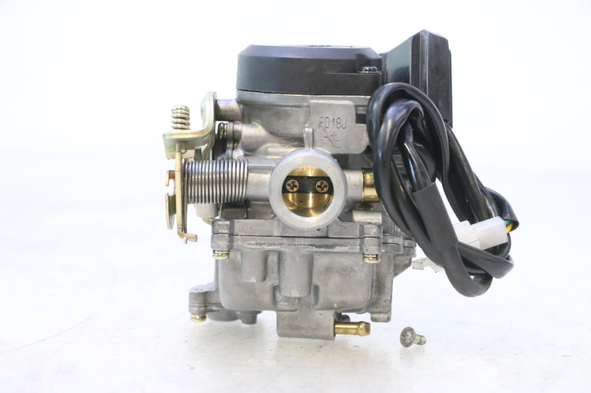 photo de VERGASER JM MOTORS OLDIES 4T 50 (2010 - 2020) - Zoom op gebruiksstaat
