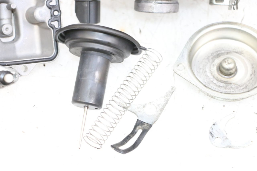 photo de VERGASER JM MOTORS OLDIES GT 4T 50 (2018 - 2025) - Zoom op componenten