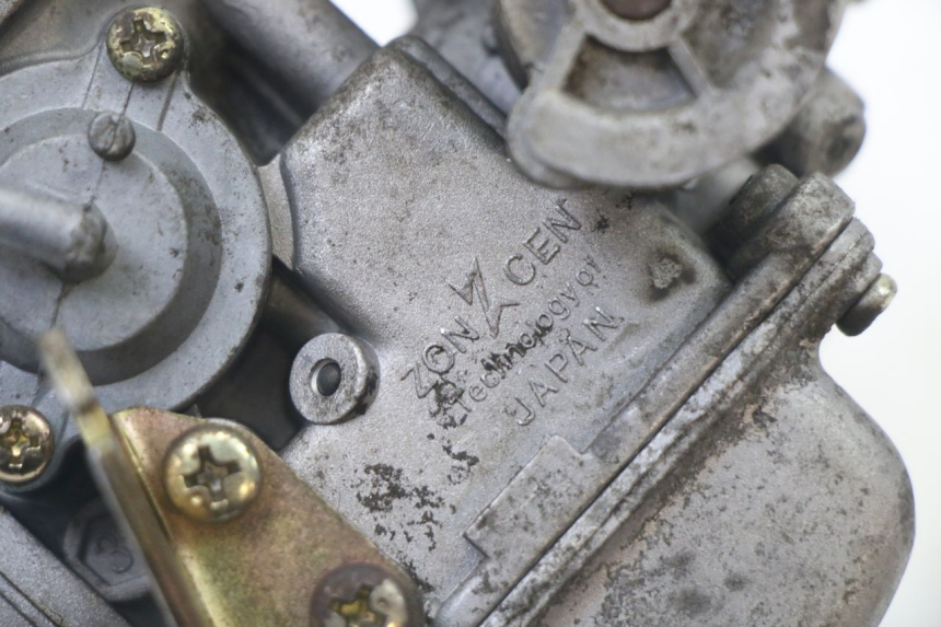 photo de VERGASER PEUGEOT VIVACITY 125 (2010 - 2017) - Andere kijkhoek