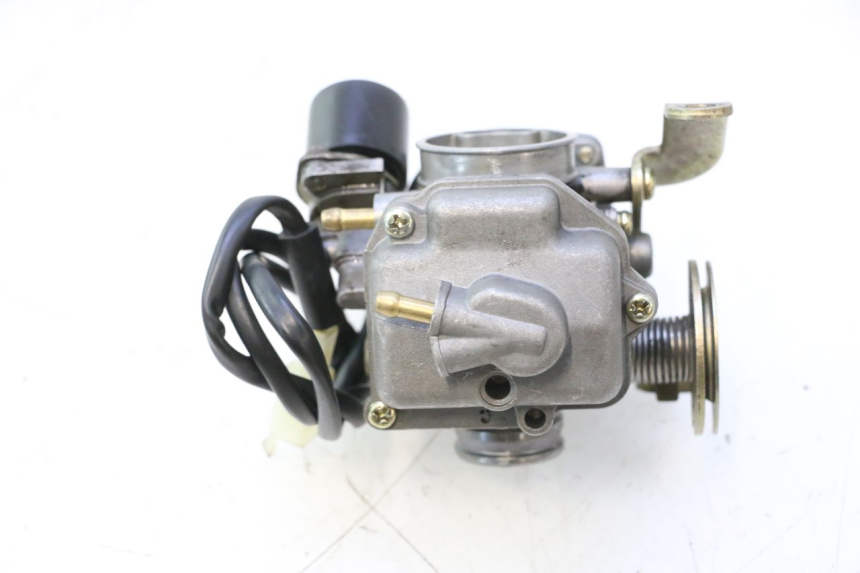 photo de VERGASER VASTRO R-ONE 4T 50 (2014 - 2022) - Andere kijkhoek
