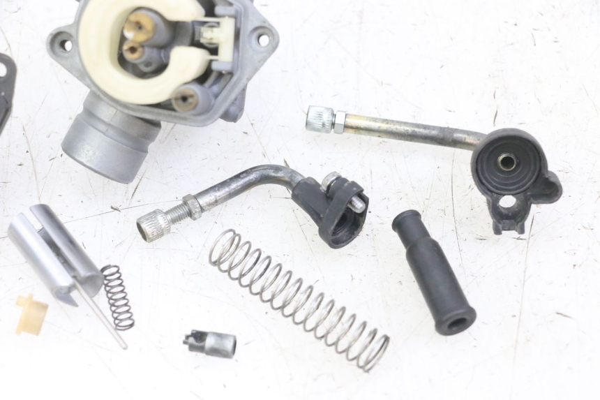 photo de VERGASER APRILIA RALLY AC 50 (1995 - 2004) - Markeringen en referenties