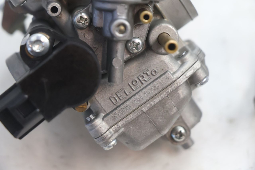 photo de VERGASER LAZIO RENO 50 (2016 - 2021) - Technische close-up