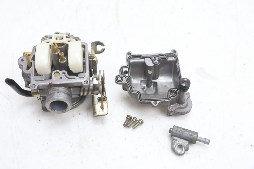 photo de CARBURATEUR YIYING RETRO 50 (2008 - 2017) - Staat van het oppervlak