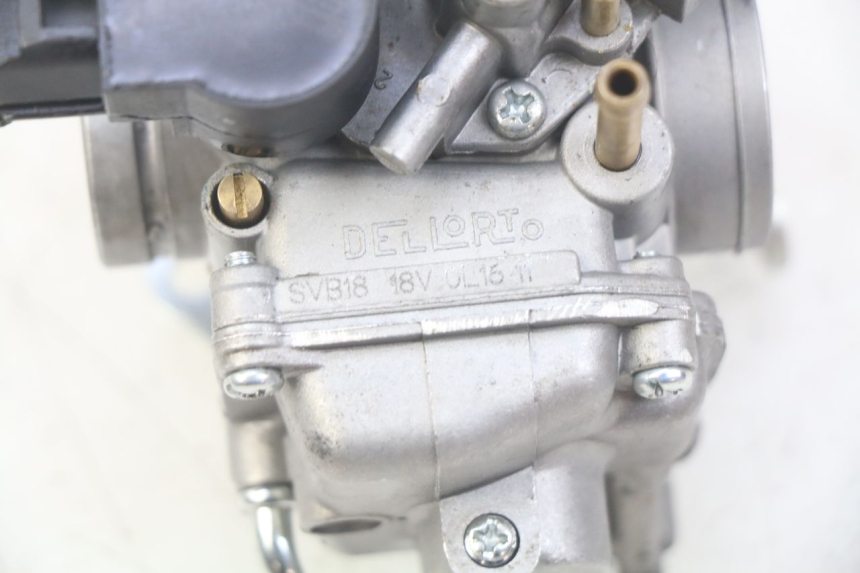 photo de VERGASER TNT MOTOR ROMA 10' 4T 50 (2019 - 2022) - Technische close-up