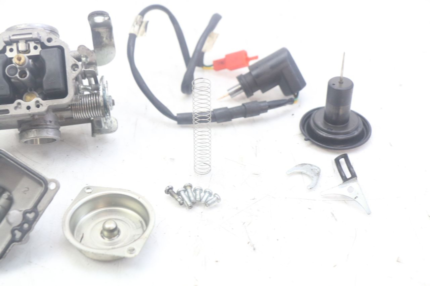 photo de VERGASER TNT MOTOR ROMA 10' 4T 50 (2007 - 2018) - Technische close-up