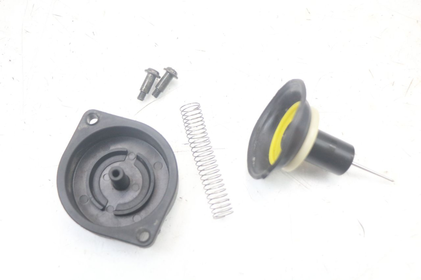 photo de VERGASER TNT MOTOR ROMA 10' 4T 50 (2007 - 2018) - Kenmerkende details