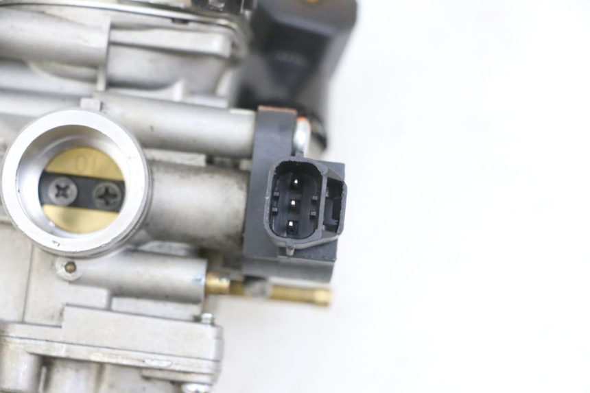 photo de VERGASER TNT MOTOR ROMA 10' 4T 50 (2019 - 2022) - Markeringen en referenties