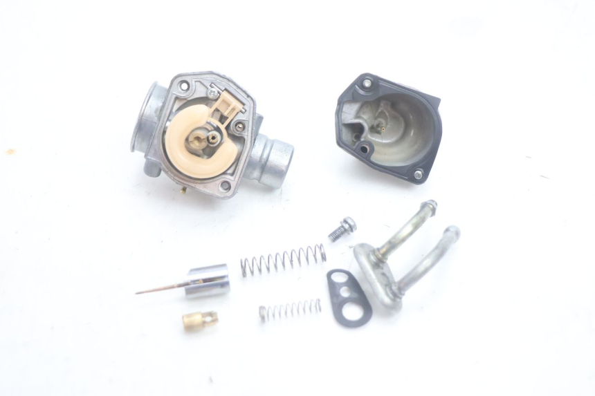 photo de CARBURATEUR YAMAHA SLIDER 50 (1999 - 2004) - Bevestigingspunten