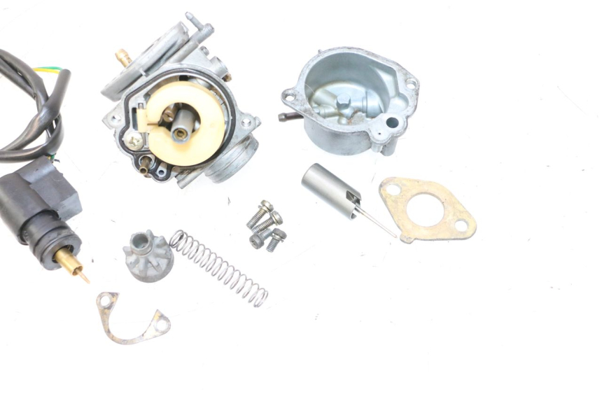 photo de VERGASER PEUGEOT SPEEDFIGHT LC 50 (1996 - 2002) - Visuele inspectie