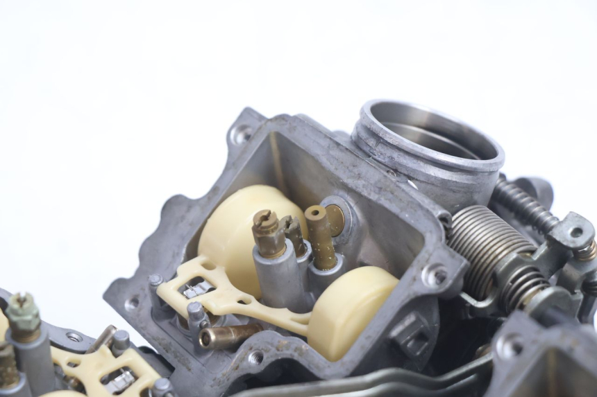 photo de CARBURATEUR HONDA ST PAN EUROPEAN 1100 (1990 - 2002) - Visuele inspectie