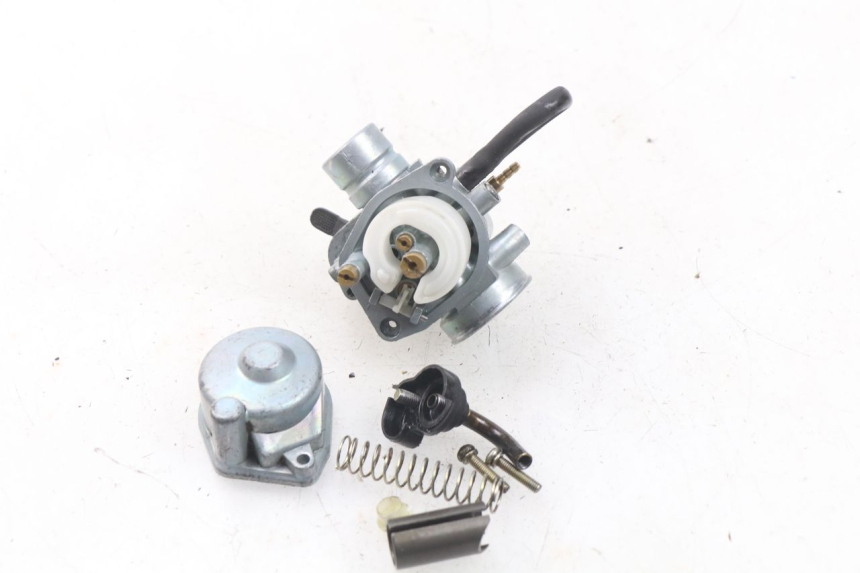 photo de VERGASER MBK STUNT NAKED 50 (2004 - 2018) - Zoom op componenten