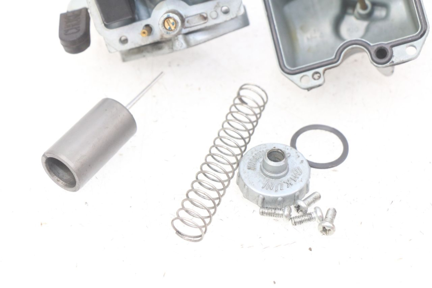 photo de VERGASER NITRO MOTORS THUNDER 125 - Staat van het oppervlak