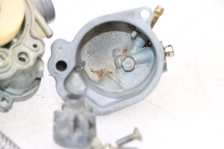 photo de VERGASER PEUGEOT TREKKER TKR 50 (2005 - 2014) - Visuele inspectie