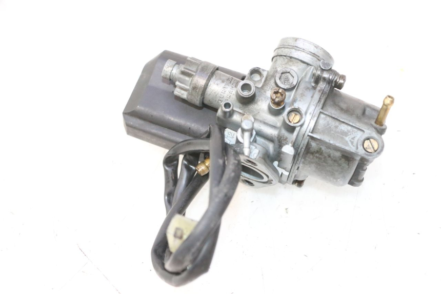 photo de VERGASER PEUGEOT TREKKER 50 (1995 - 2004) - Zoom op componenten