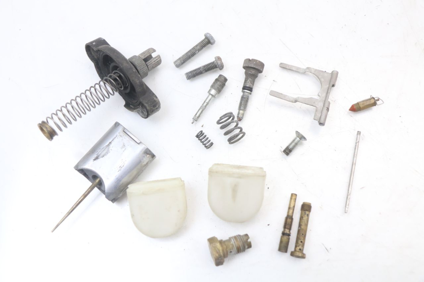 photo de VERGASER SUZUKI TS X 80 (1984 - 1988) - Hoofdaanzicht