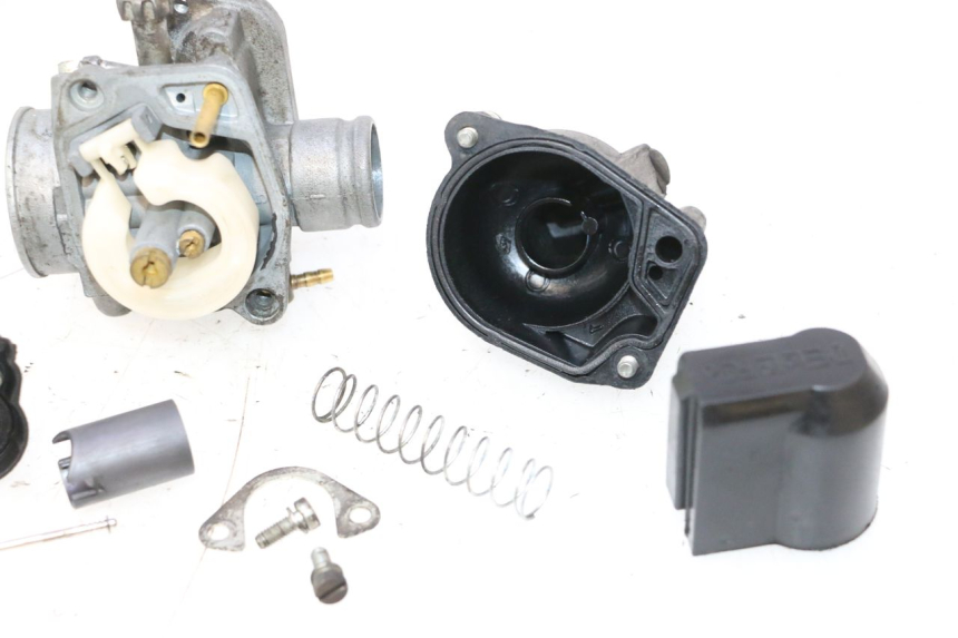photo de VERGASER PIAGGIO TYPHOON 50 (2000 - 2009) - Kenmerkende details