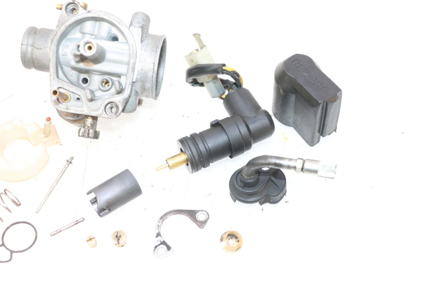 photo de VERGASER PIAGGIO VESPA LX 2T 50 (2005 - 2013) - Zoom op componenten