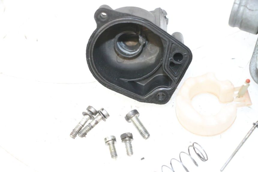 photo de VERGASER PIAGGIO VESPA LX 2T 50 (2005 - 2013) - Detailaanzicht