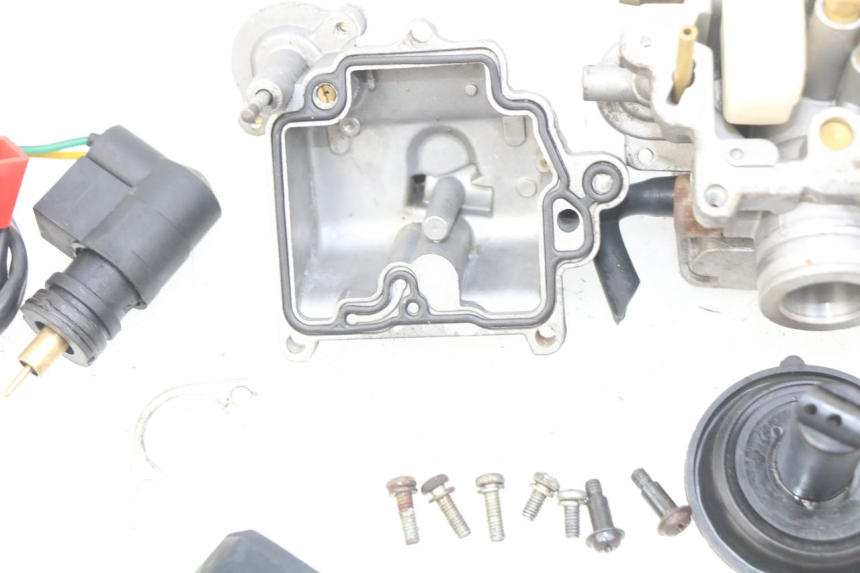 photo de VERGASER EUROCKA VIRTUALITY GT 4T 50 (2011 - 2017) - Detailaanzicht