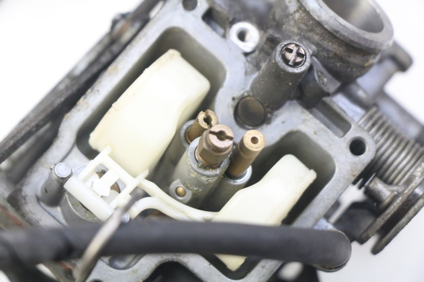 photo de VERGASER HONDA VT C SHADOW 125 (1999 - 2007) - Zoom op kwaliteit