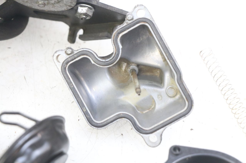 photo de VERGASER HONDA VT C SHADOW 125 (1999 - 2007) - Overzicht