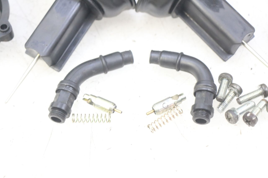 photo de VERGASER HONDA VT C SHADOW 125 (1999 - 2007) - Staat van het oppervlak