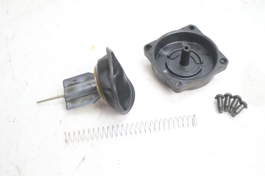 photo de CARBURATEUR PIAGGIO X8 STREET 125 (2006 - 2007) - Kenmerkende details