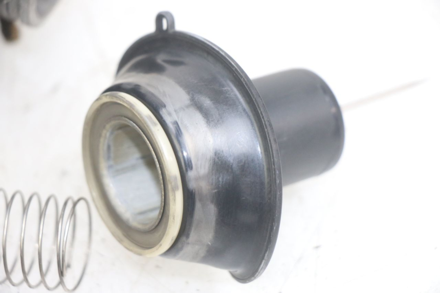 photo de VERGASER PIAGGIO X9 125 (2000 - 2003) - Staat van het oppervlak