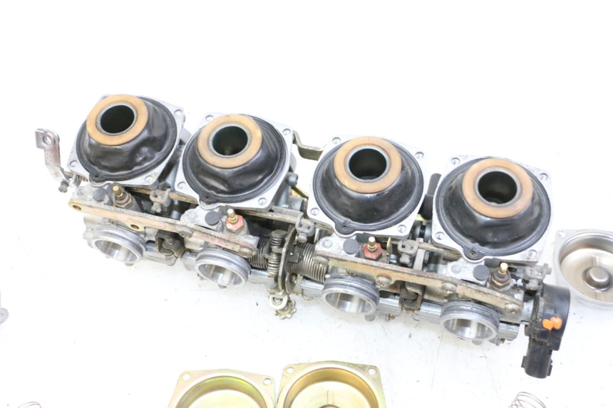 photo de VERGASER YAMAHA XJN DIVERSION 600 (2000 - 2003) - Zoom op gebruiksstaat