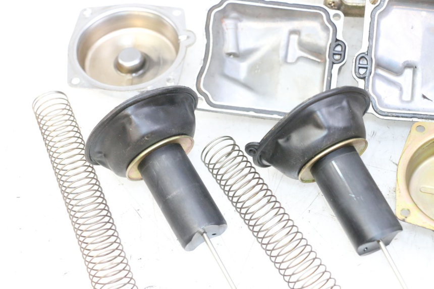 photo de VERGASER YAMAHA XJN DIVERSION 600 (2000 - 2003) - Alternatieve hoek