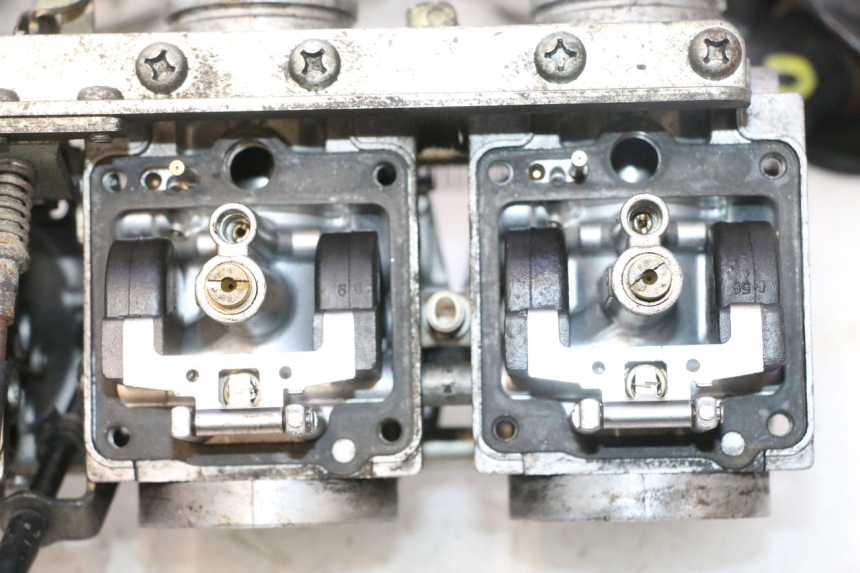 photo de CARBURATEUR YAMAHA XJR 1300 (1998 - 2002) - Staat van het oppervlak