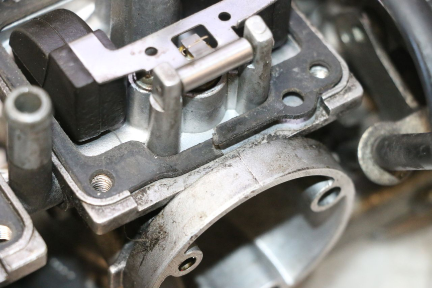 photo de CARBURATEUR YAMAHA XJR 1300 (1998 - 2002) - Markeringen en referenties
