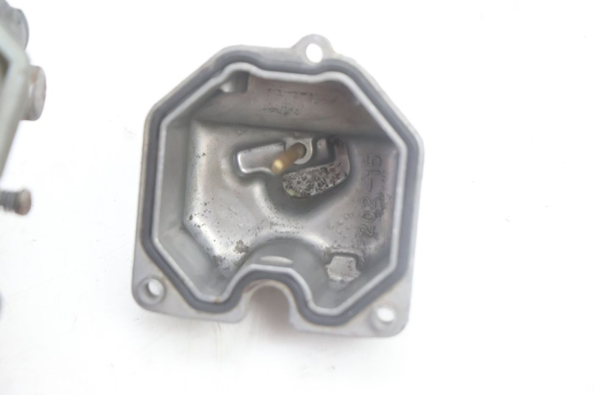 photo de CARBURATEUR SMC XROAD 150 - Zoom op componenten