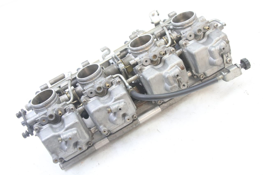 photo de VERGASER YAMAHA FZS FAZER 600 (2001 - 2003) - Bevestigingspunten