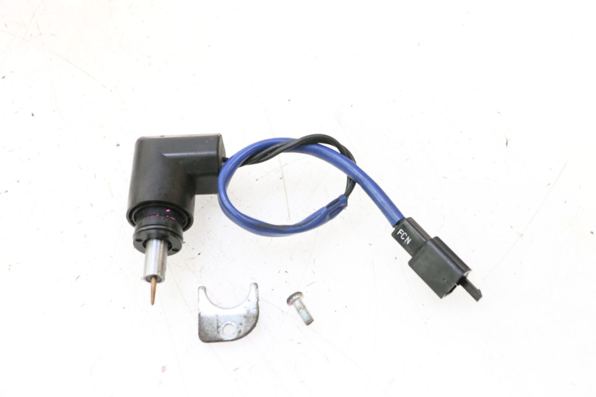 photo de VERGASER YAMAHA YP MAJESTY 125 (1998 - 2001) - Kenmerkende details