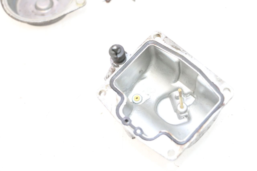 photo de VERGASER YAMAHA YP MAJESTY 125 (2002 - 2006) - Zoom op kwaliteit