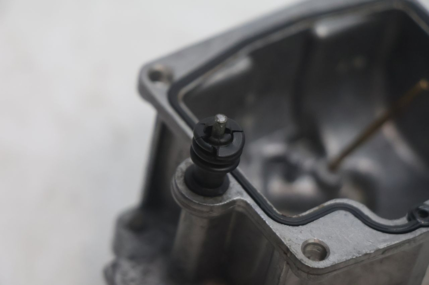 photo de VERGASER YAMAHA YP MAJESTY 125 (2002 - 2006) - Kenmerkende details