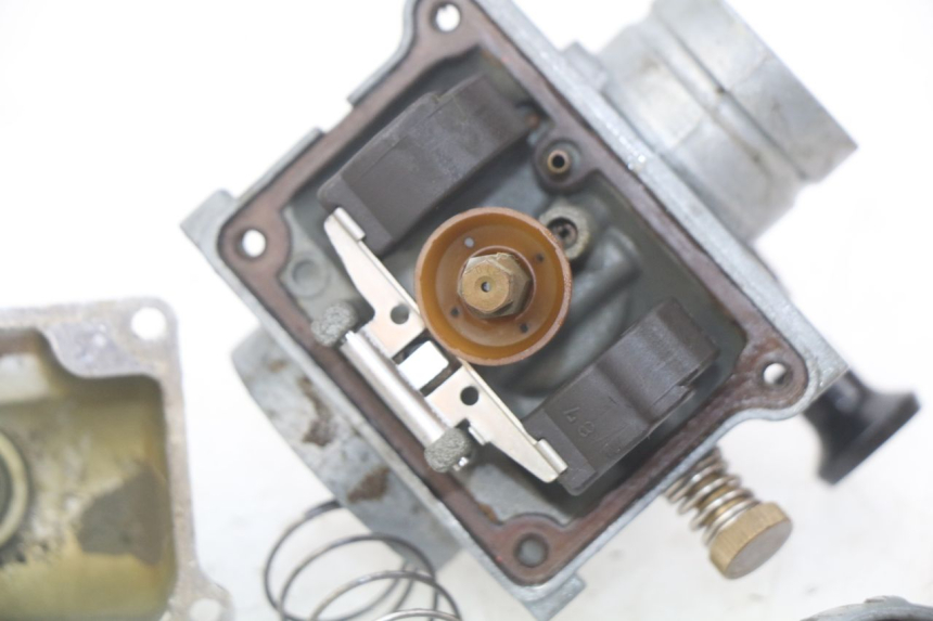 photo de VERGASER YAMAHA YZ 80 (1982 - 1983) - Kenmerkende details