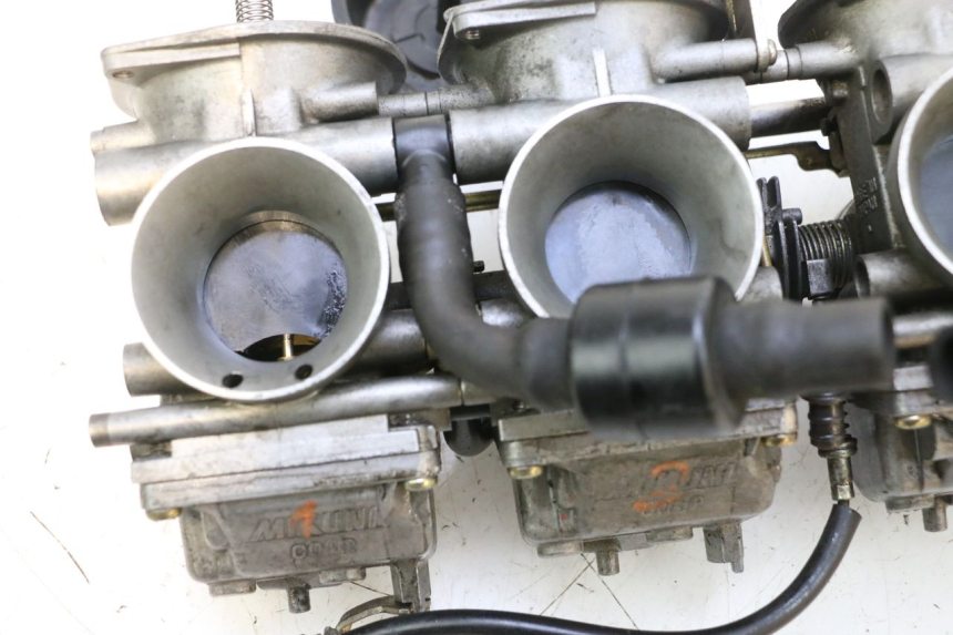 photo de CARBURATEUR YAMAHA YZF R GENESIS 750 (1993 - 1998) - Visuele inspectie