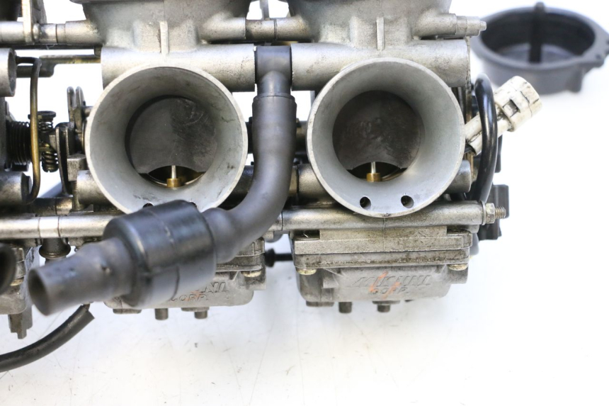 photo de CARBURATEUR YAMAHA YZF R GENESIS 750 (1993 - 1998) - Focus op structuur