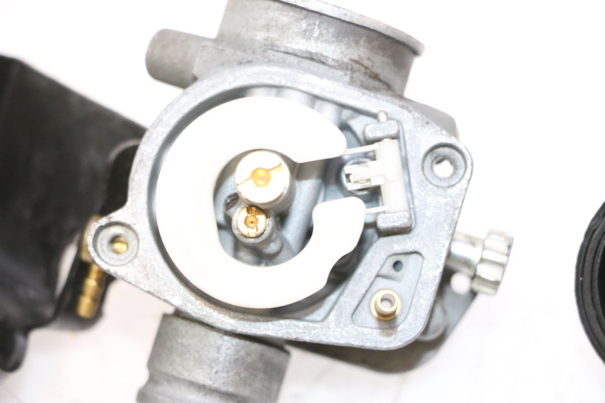photo de VERGASER PIAGGIO ZIP 2T 50 (2009 - 2019) - Zoom op componenten
