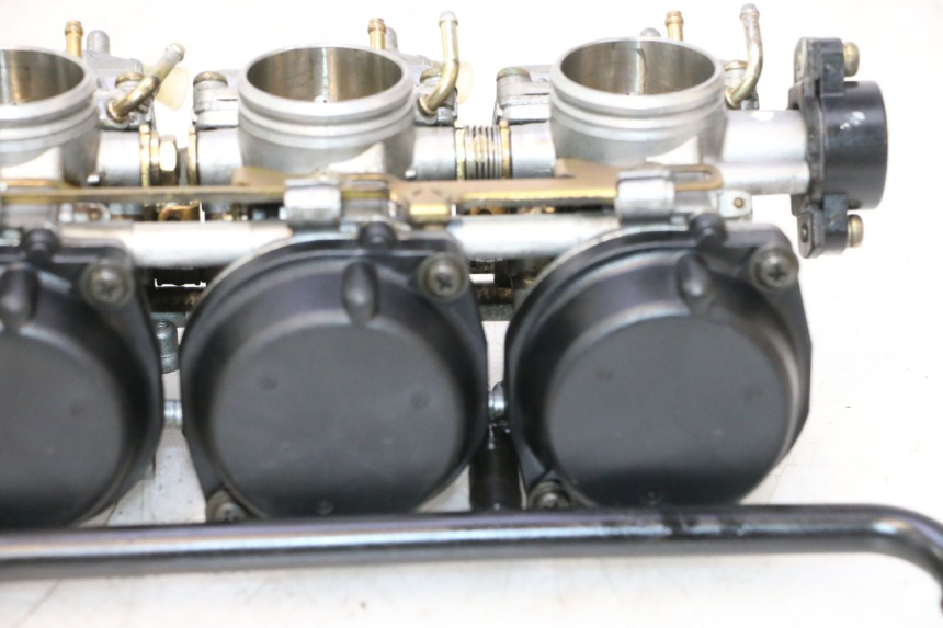 photo de CARBURATEUR KAWASAKI ZX-6R ZX6R 600 (2000 - 2002) - Gecontroleerd onderdeel