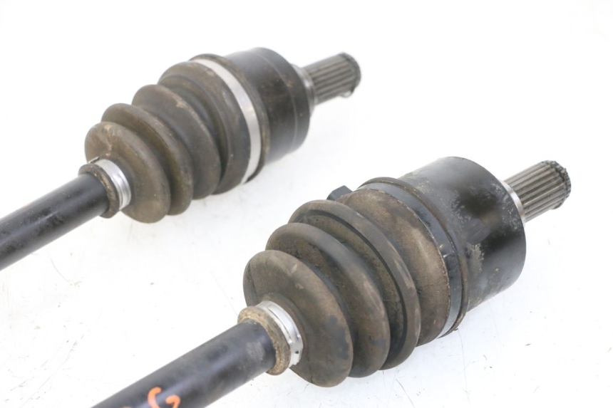 photo de ACHTERSTE AANDRIJFAS YAMAHA YFM GRIZZLY 550 (2008 - 2015) - Bevestigingspunten