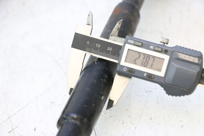 photo de VOORAAN KARDANAANDRIJFLAS BOOM TRIKE FUN 500 (2004 - 2010) - Detail van het onderdeel